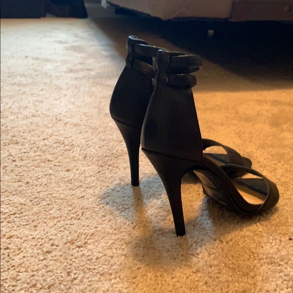 Forever 21 strappy heels - Picture 4 of 5